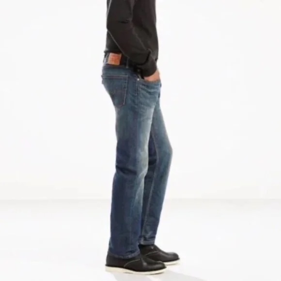 Levi's 505 Regular Fit Jeans Medium Wash Men Size W36 L32 - Picture 2 of 8